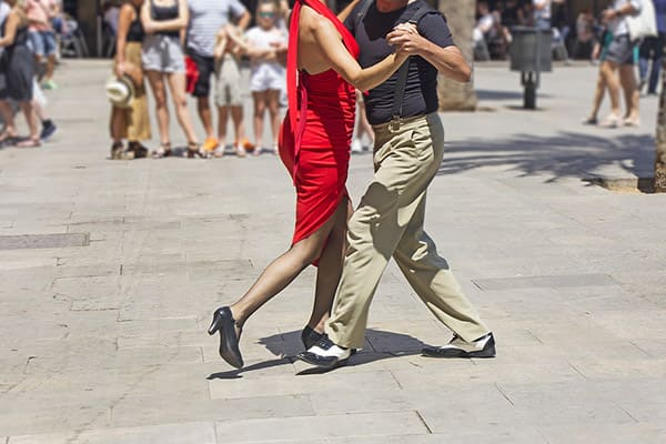 Argentine, terre de contrastes : tango, Andes et chutes d’Iguazu