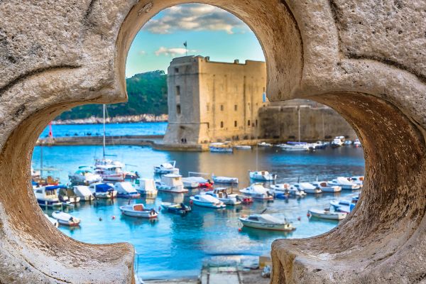 Escapade Croate : Splendeurs et Saveurs Dalmates