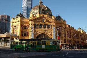 Jour 8 : De Yulara à Melbourne en avion