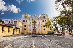 Jour 2 : Visite de Antigua