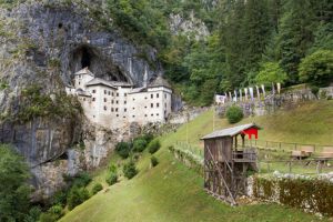 Grottes de Postojna & Château de Predjama